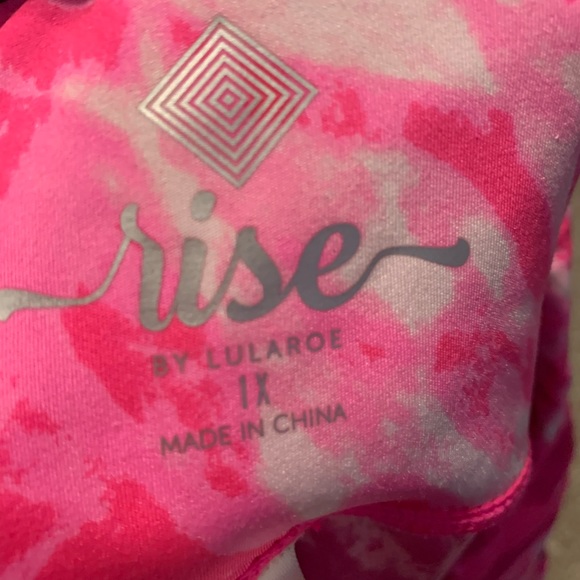 LuLaRoe Rise Capris - Picture 5 of 5